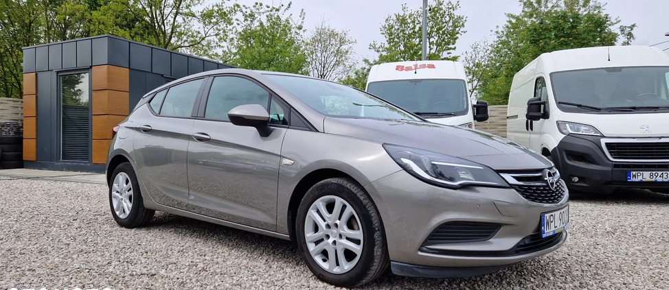 Opel Astra cena 39900 przebieg: 173000, rok produkcji 2016 z Tuszyn małe 742